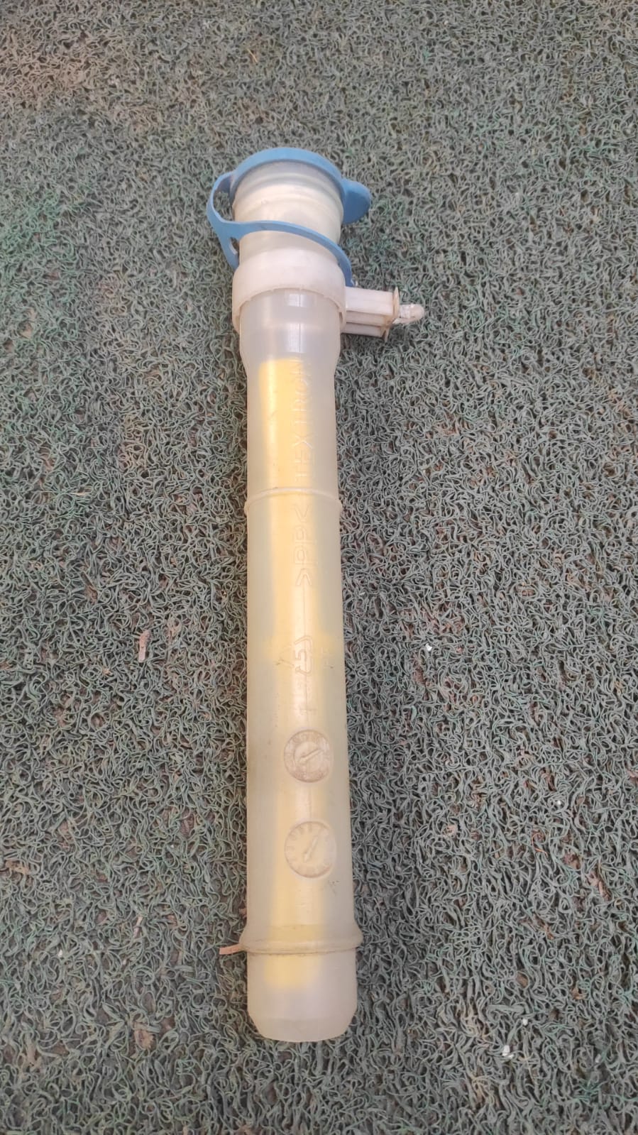 Tubo de llenado de agua deposito Ford Expedition F150