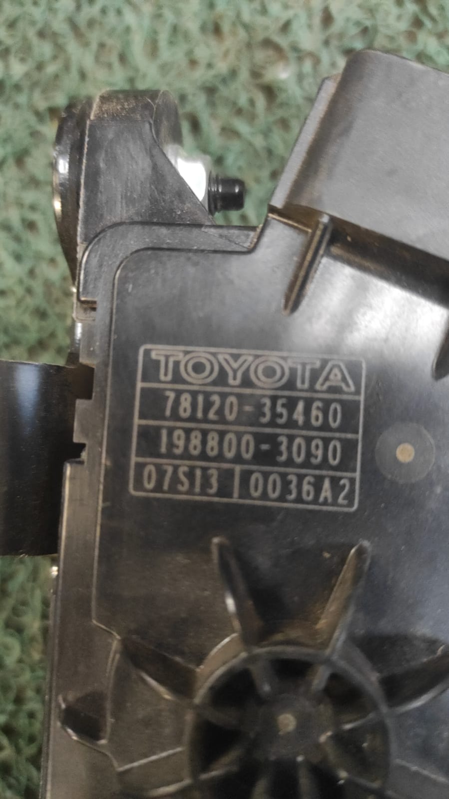 Pedal de aceleracion Toyota Dina-Toyoace-Hino 2008