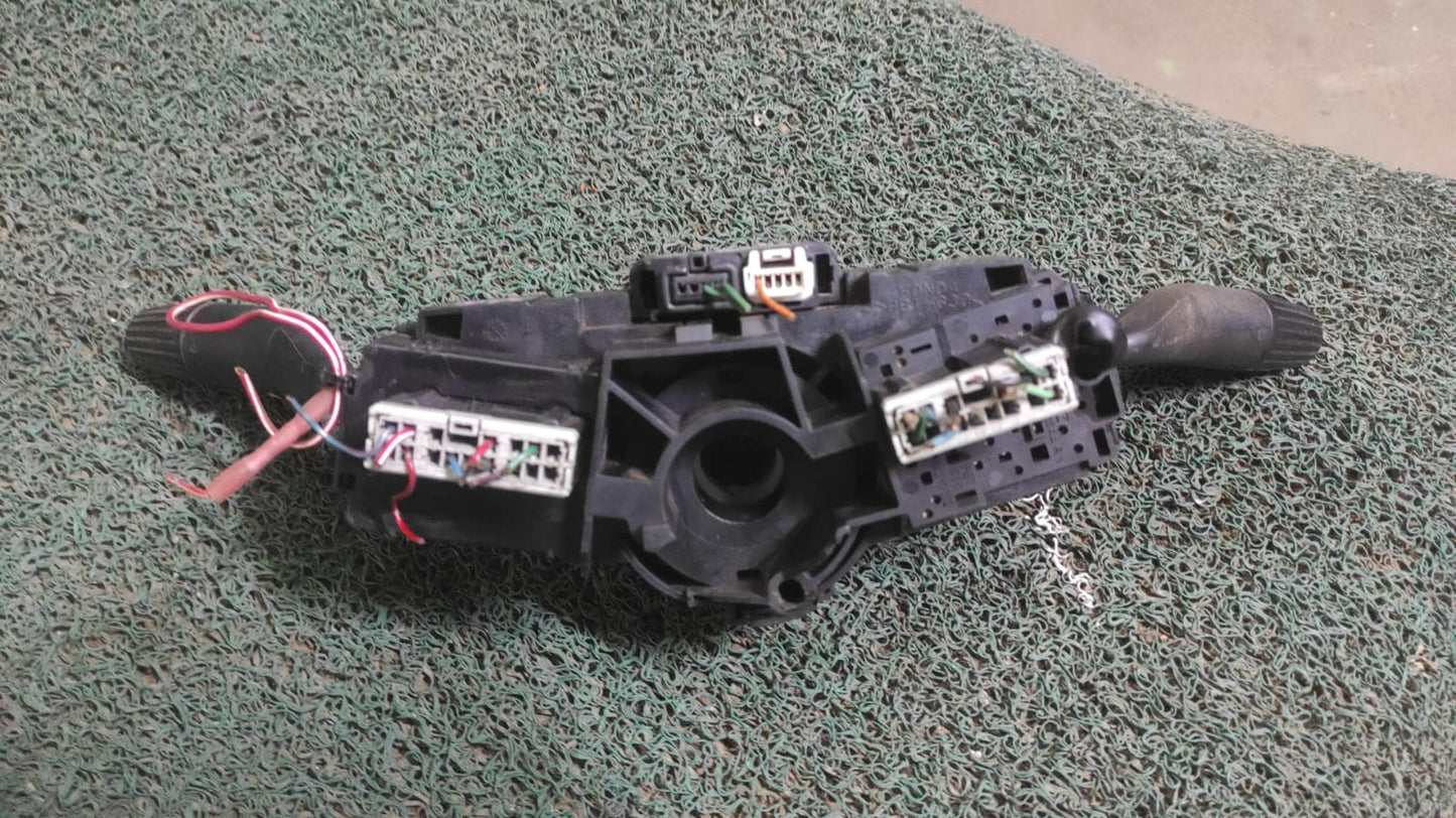 Cinta de bocina con comando de luces Fit - Civic