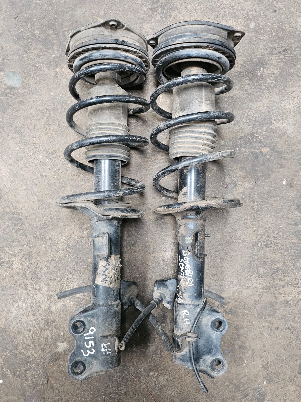 Suspension delantera Note-Tida-Bluebird