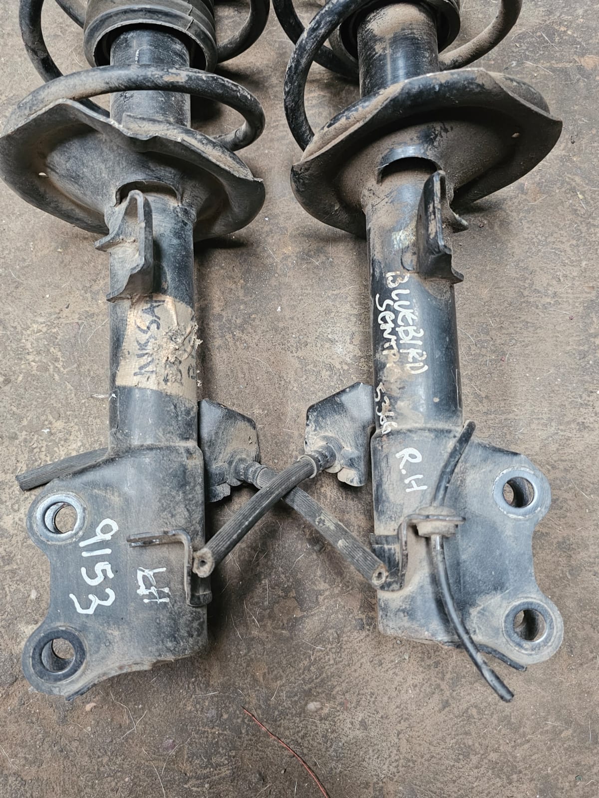 Suspension delantera Note-Tida-Bluebird