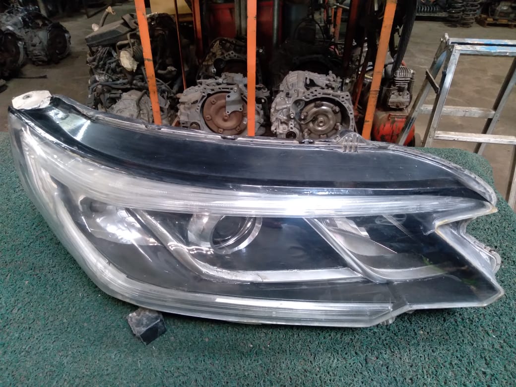 Farol CRV 2013 RH (Reconstruido)