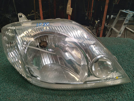 Farol Corolla fielder 2002 RH