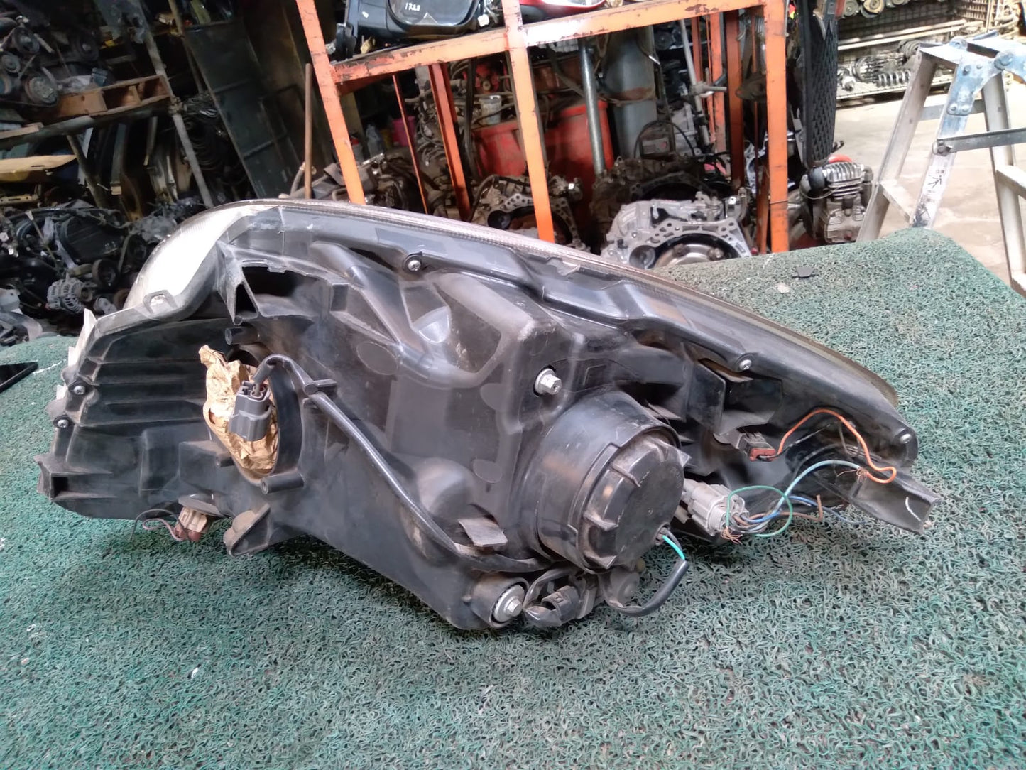 Farol Note 2004 LH