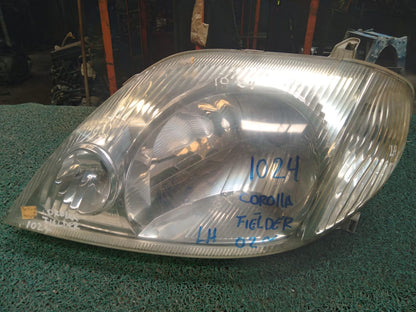 Farol Corolla fielder 2002 LH