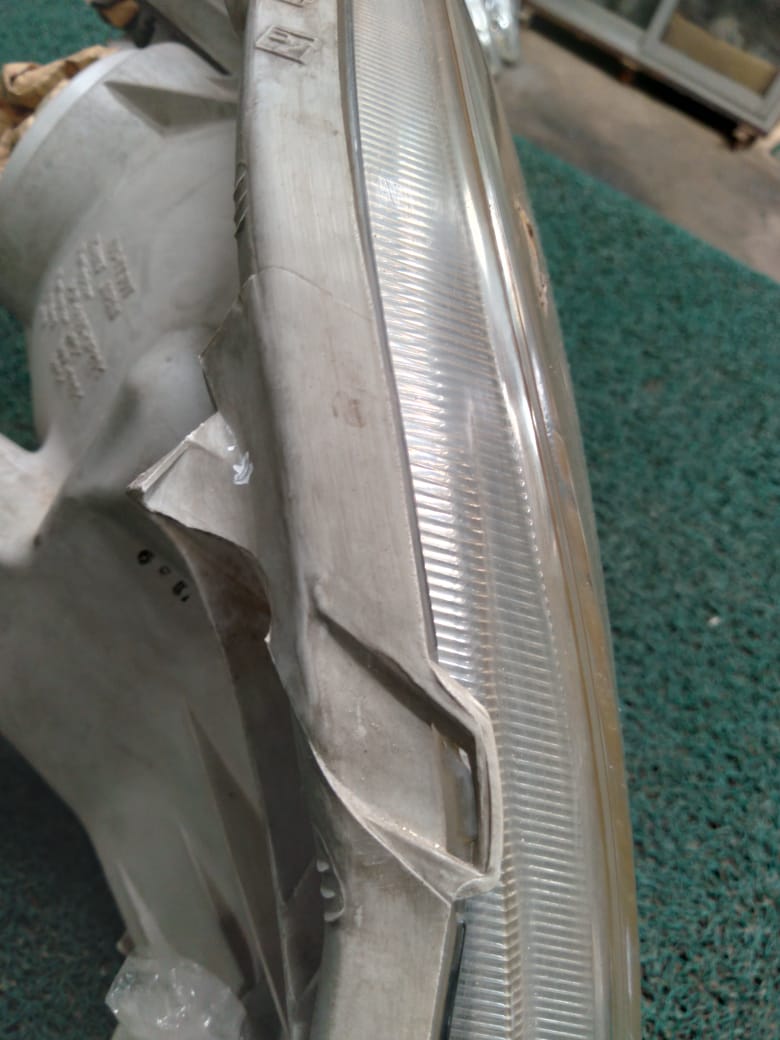 Farol Corolla fielder 2002 LH