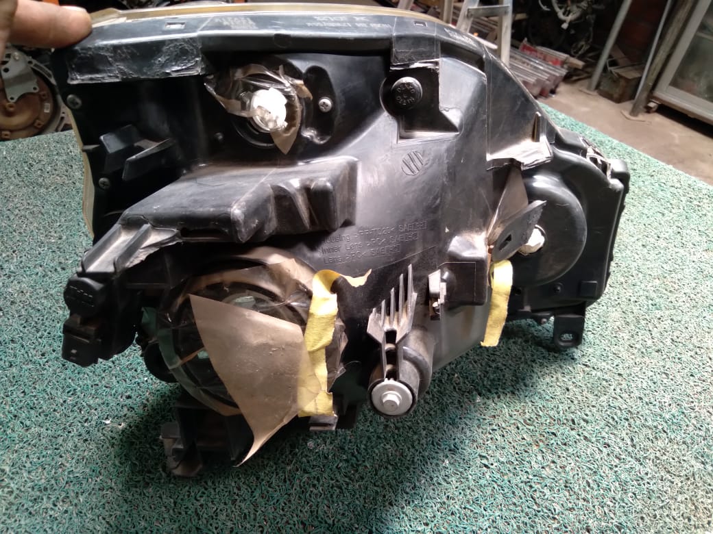 Farol Xtrail 2008 LH