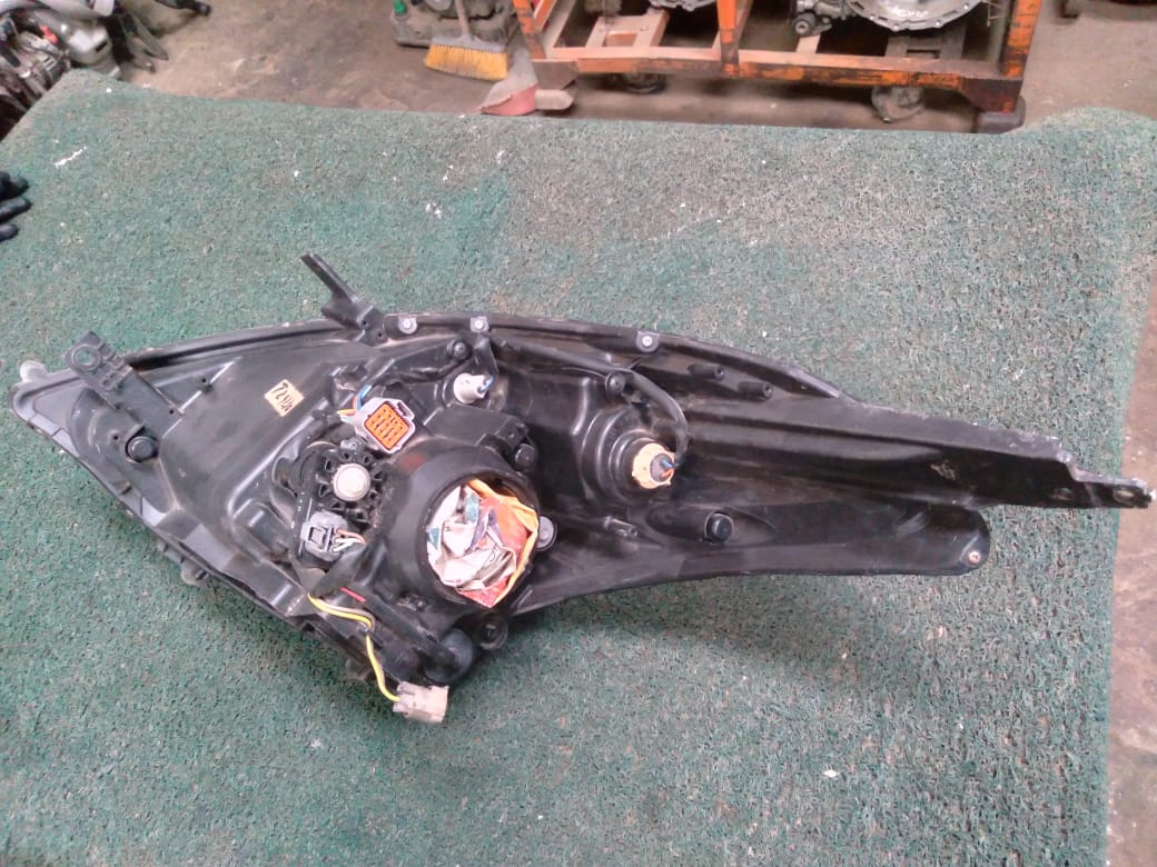 Farol Swift 2011 RH (Roto)