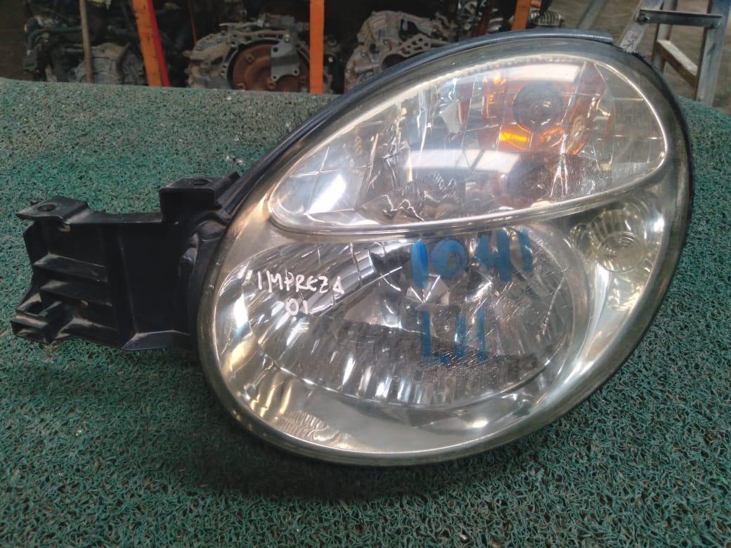 Farol Impreza 2001 LH