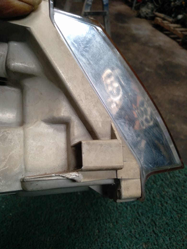 Farol Levin 1997 RH
