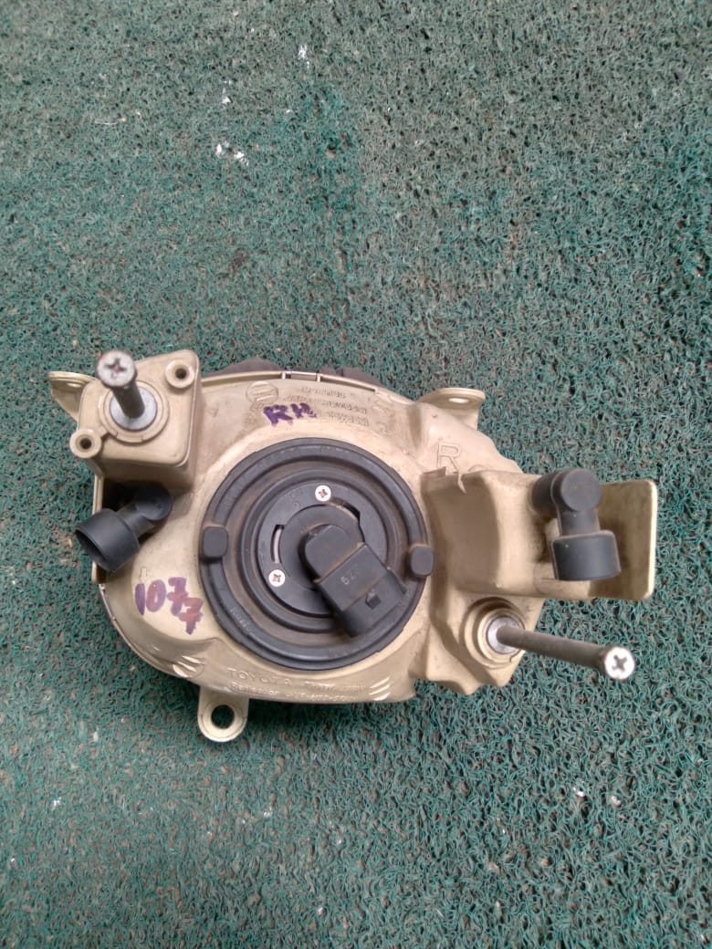 Farol Celica 1994 RH