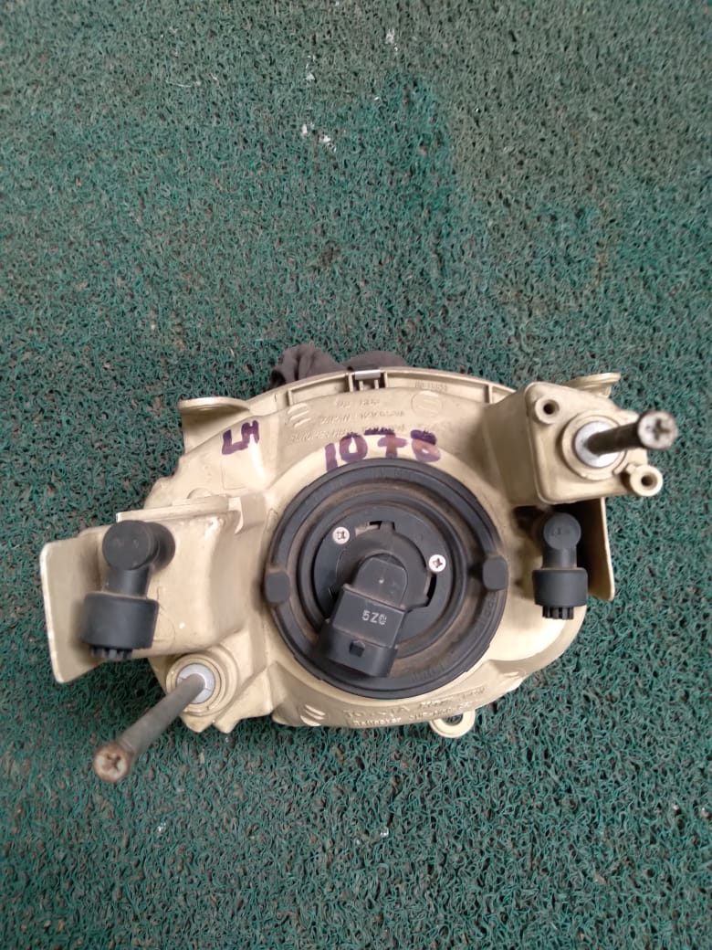Farol Celica 1994 RH