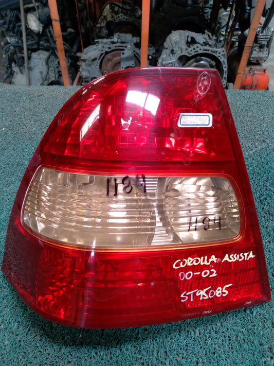 Stop Corolla Assista 2000 LH