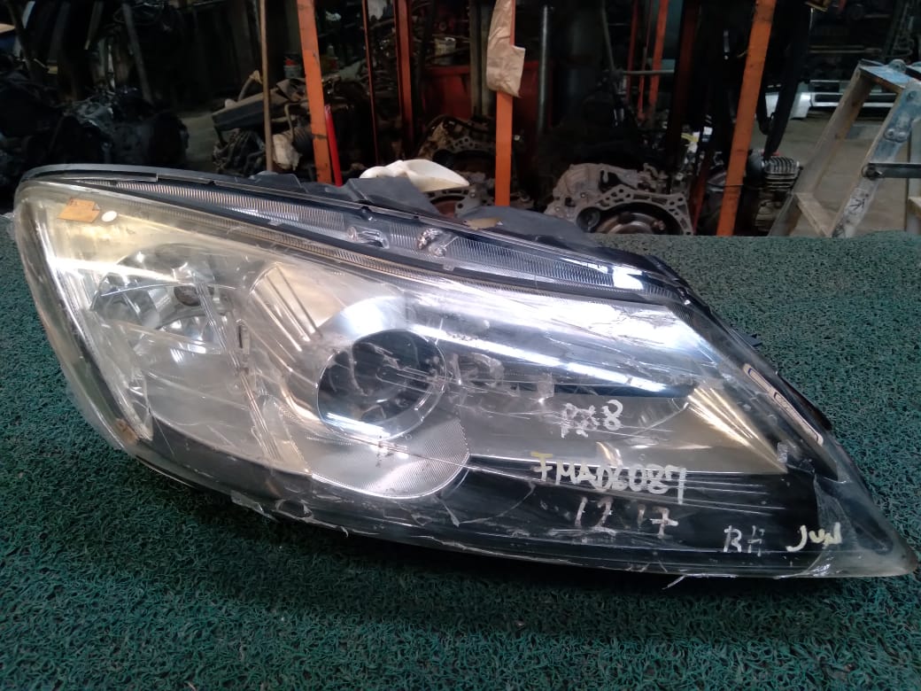 Farol RX8 2006 RH