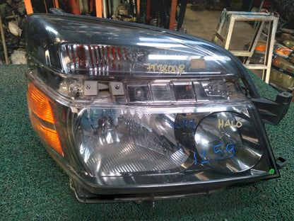 Farol Voxy 2004 RH