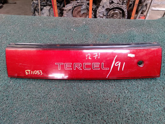 Stop embellecedor Tercel 1991