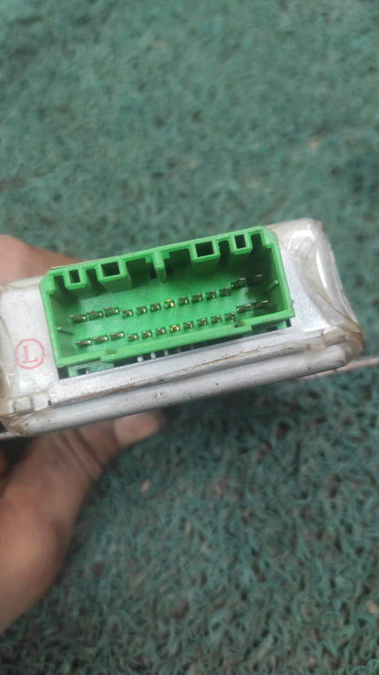 Cerebro controlador de aceleracion Mitsubishi Chariot - Rvr 1998