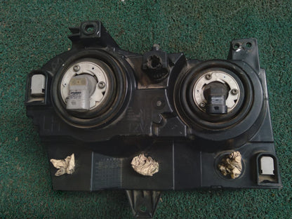 Farol Crysler 300 LH