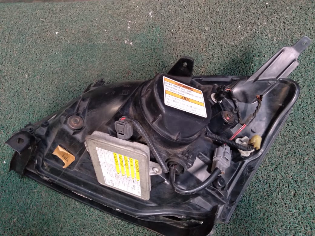 Farol Civic 2003 RH