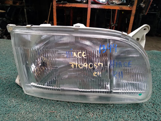 Farol Hiace 1994 RH