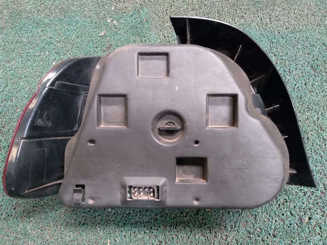 Stop BMW E39 1995 RH
