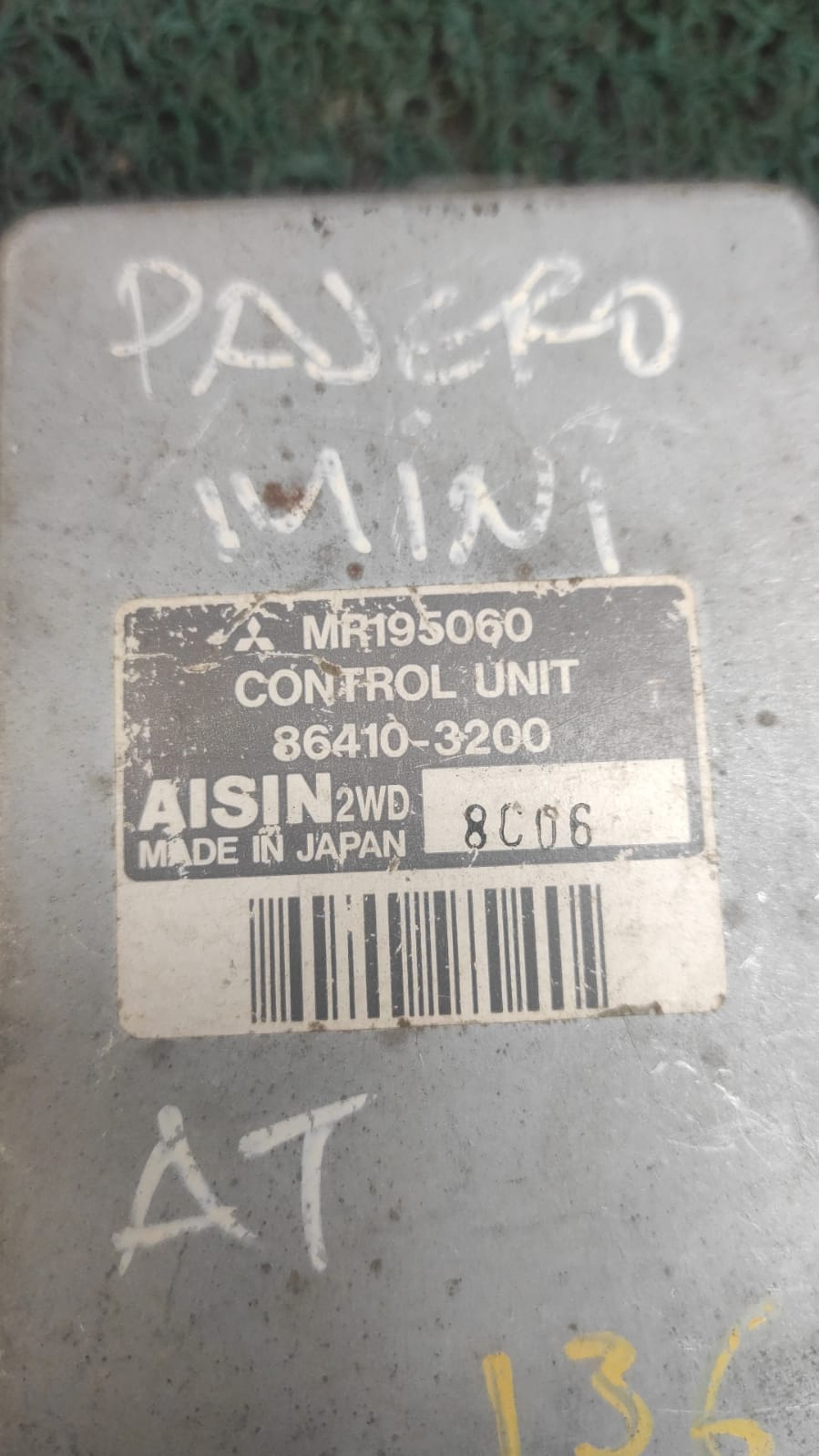 Cerebro de transmisión automática Mitsubishi Pajero Mini 1997