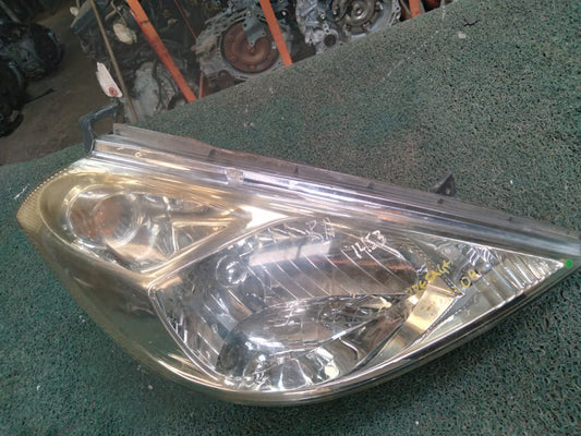 Farol Presage 1999 RH