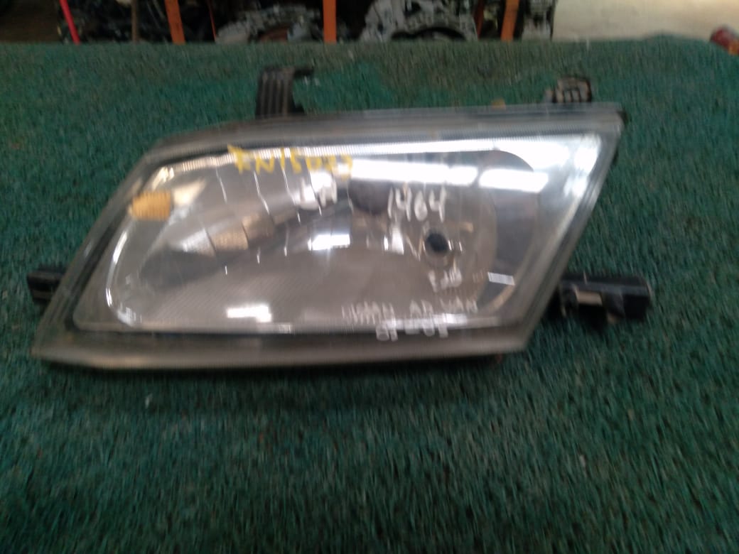 Farol AD-WINGROAD 2004 LH