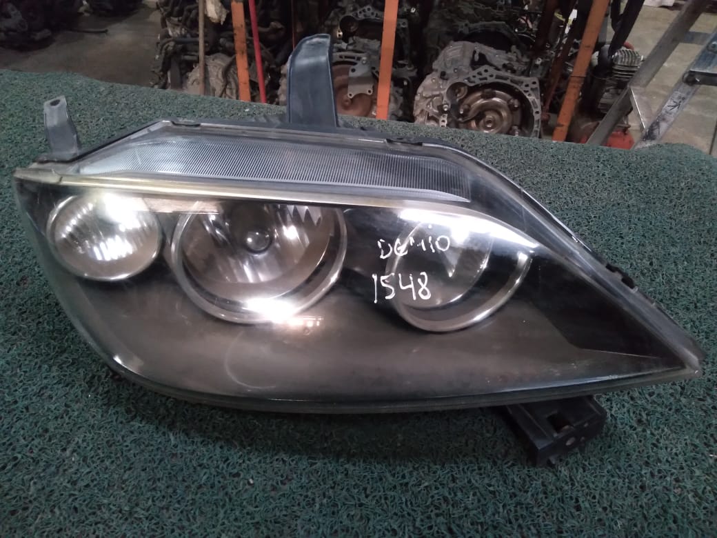 Farol Demio 2004 RH