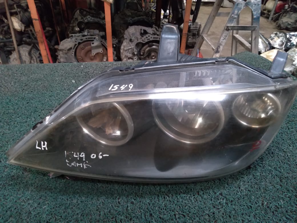 Farol Demio 2004 LH