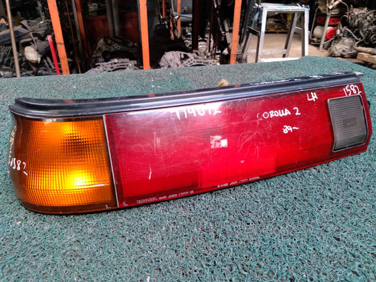 Stop Corolla 2 1982 LH