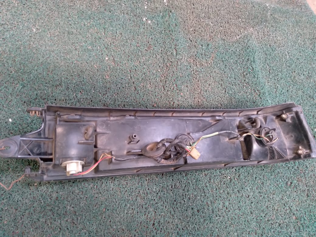 Stop Corolla 2 1982 LH