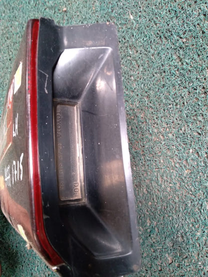 Stop Embellecedor Camry LH