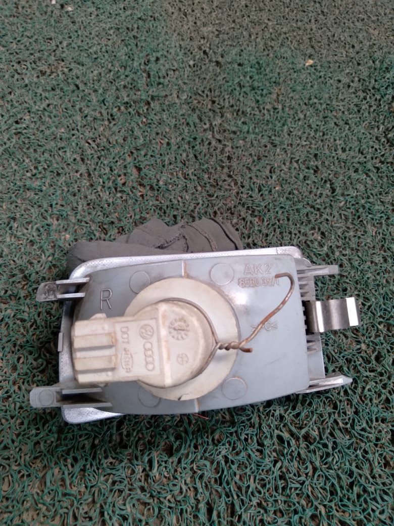 Guiñador Volkswagen Golf 3 RH