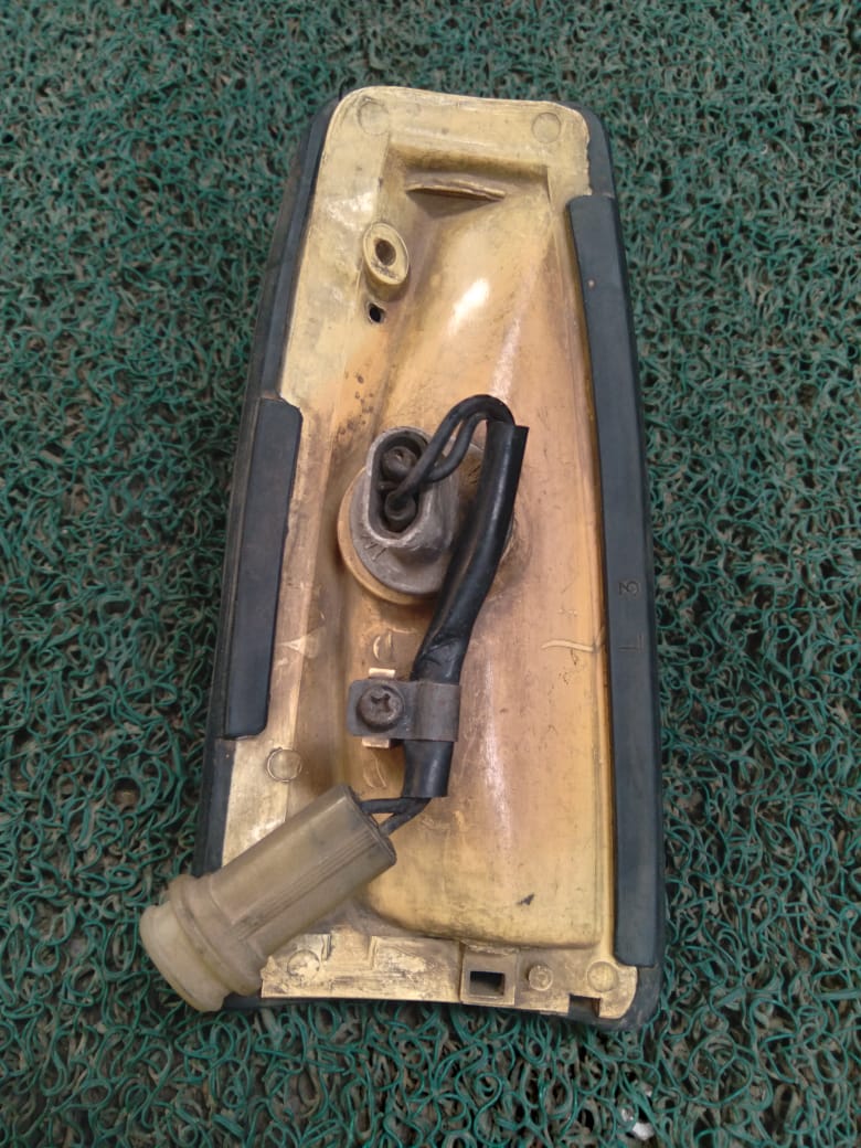 Guiñado Mitsubishi Minica LH