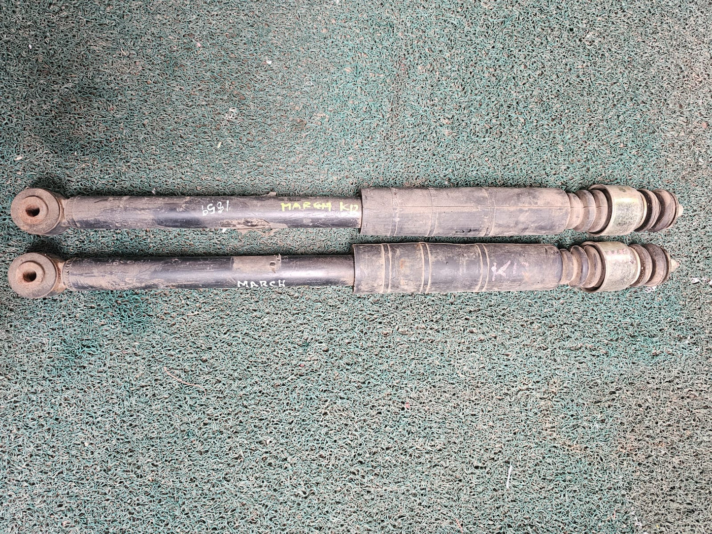 Suspension Trasera March K12