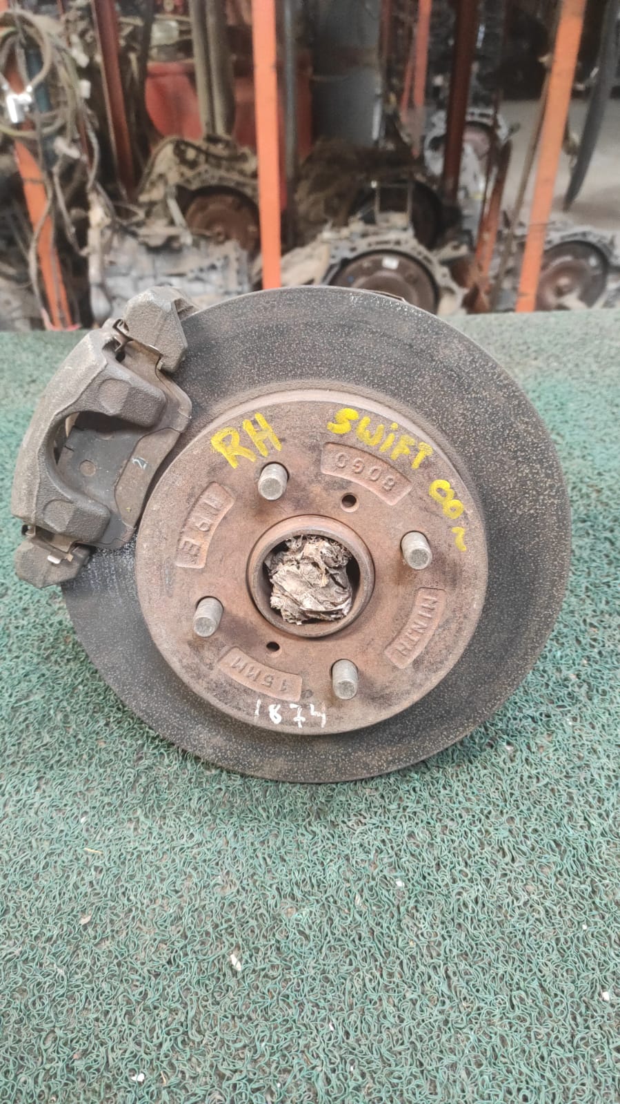 Macero Delantero RH Suzuki Swift 2000