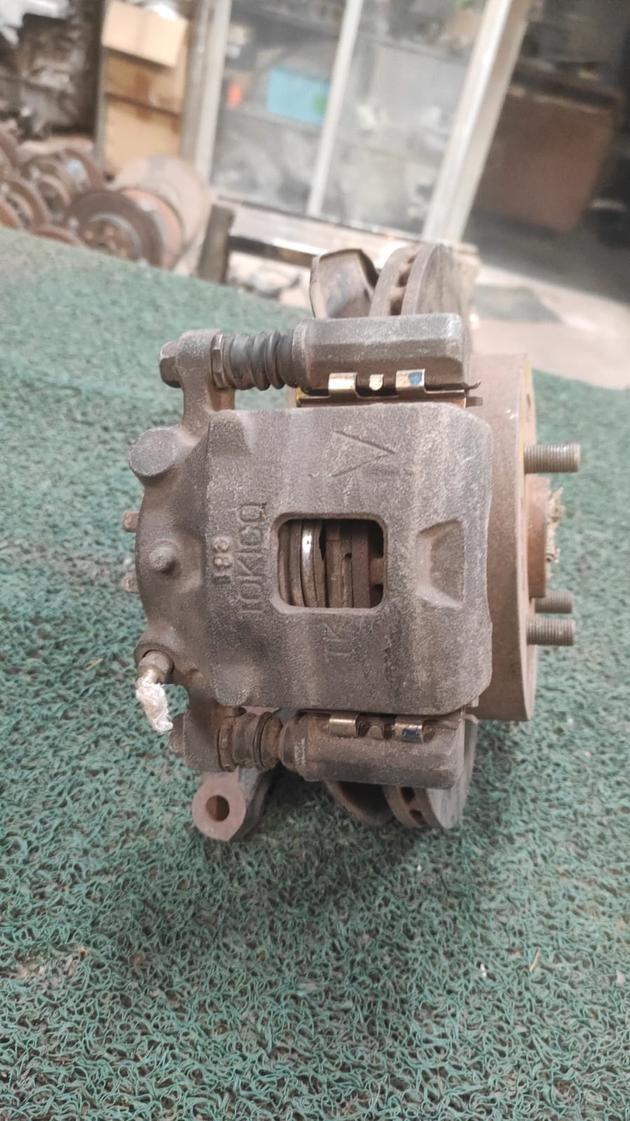 Macero Delantero RH Suzuki Swift 2000