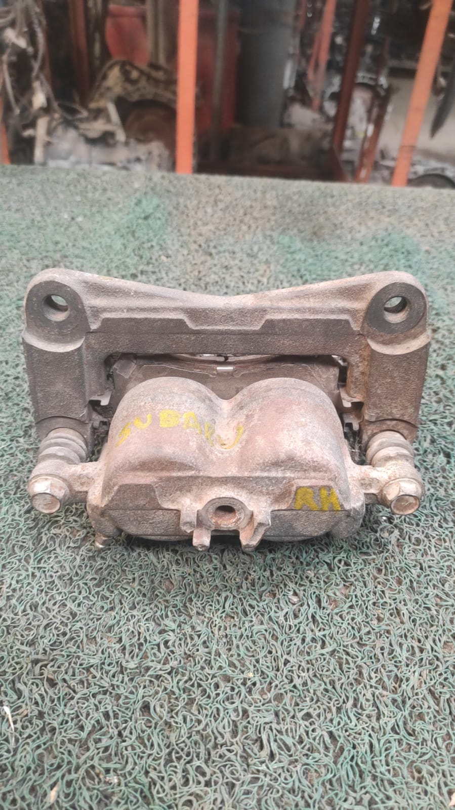 Mordaza Delantera RH Subaru Impreza