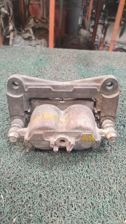 Mordaza Delantera RH Subaru Impreza