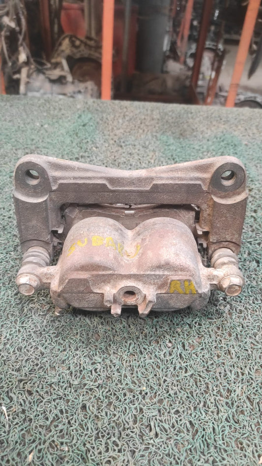 Mordaza Delantera RH Subaru Impreza