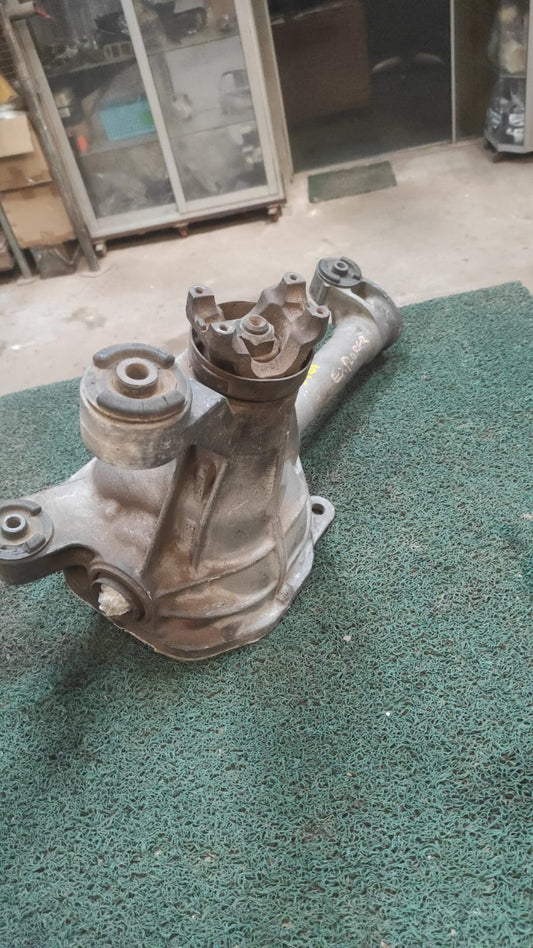 Corona delantera Ford Explorer 02