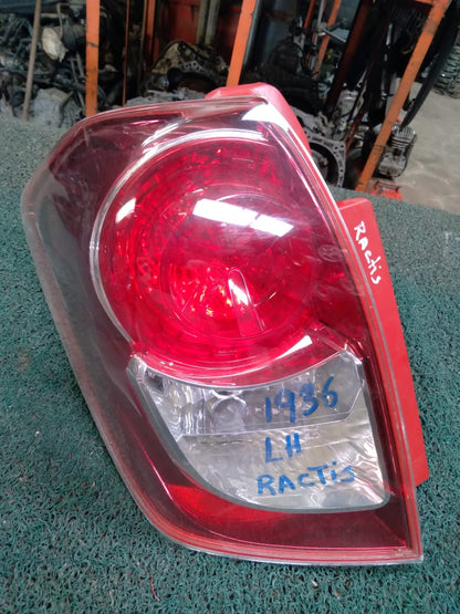 Stop Ractis 2009 LH