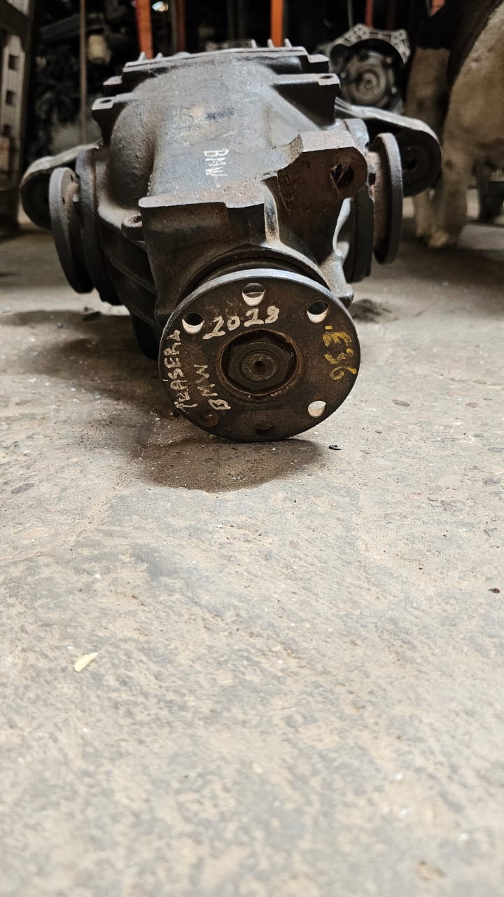 Corona Trasera BMW E36