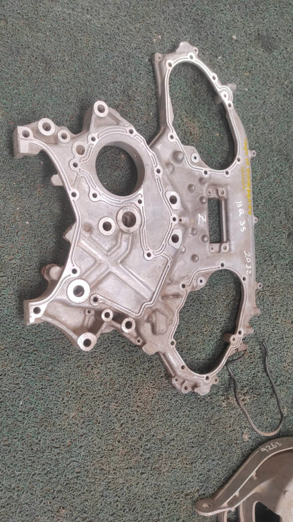 Tapa de distribucion delantera Nissan 350z