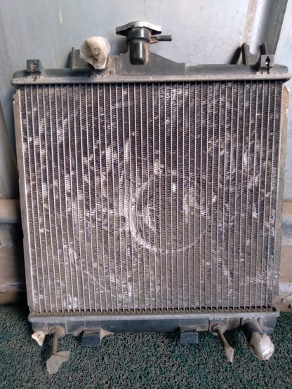Radiador de agua Mitsubishi Pajero Jr