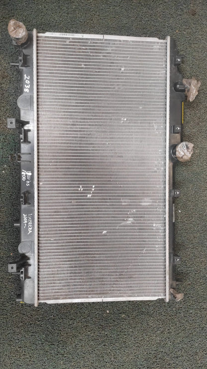 Radiador de agua Impreza 2009