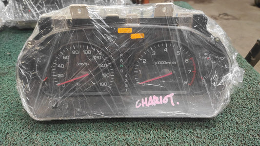 Velocímetro Mitsubishi chariot Grandis