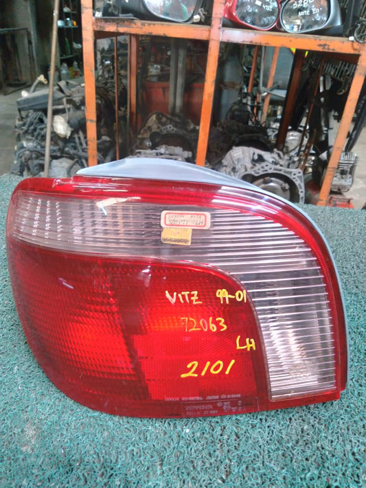 Stop Vitz 1999 LH