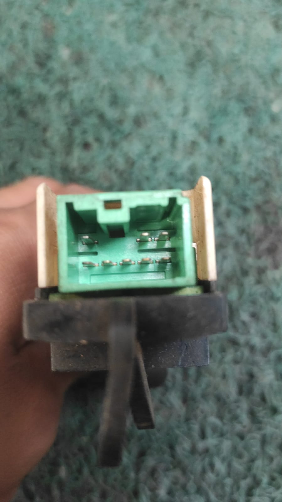 Botón levanta vidrios Mitsubishi pajero mini -jr&nbsp; 1996